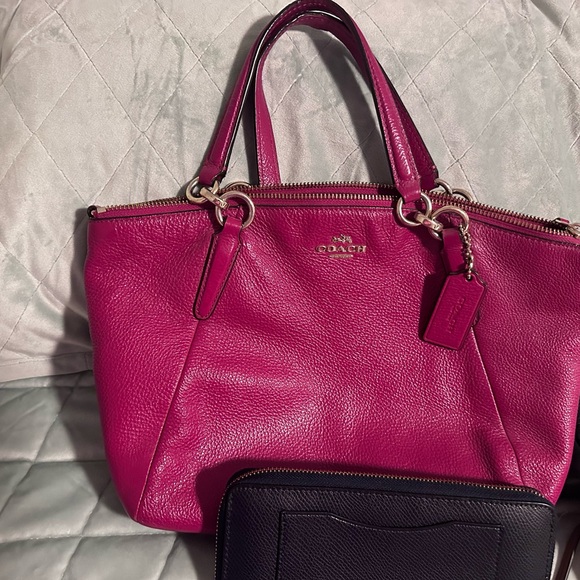 Coach Bundle - Picture 3 of 10